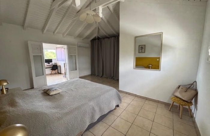 Location Maison 142m&sup2; 5 pièces Sainte Anne