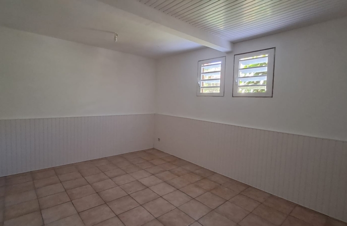 Appartement bas de villa T3 situ&eacute; dans le secteur de Pigeon, Bouillante