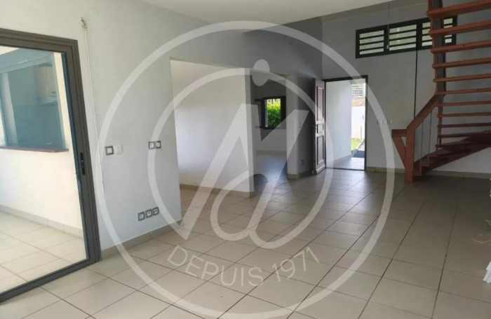 Location Maison 83.24m&sup2; 4 pièces Saint Fran&ccedil;ois