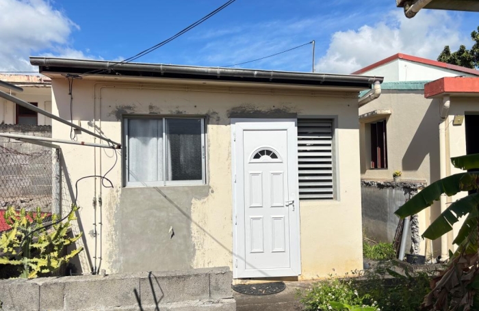 Vente Maison 93m&sup2; 3 pièces Basse-Terre