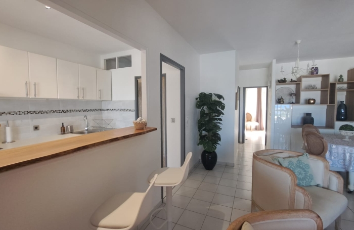 T3 meubl&eacute; d&rsquo;exception avec vue mer et marina   Rivi&egrave;re Sens