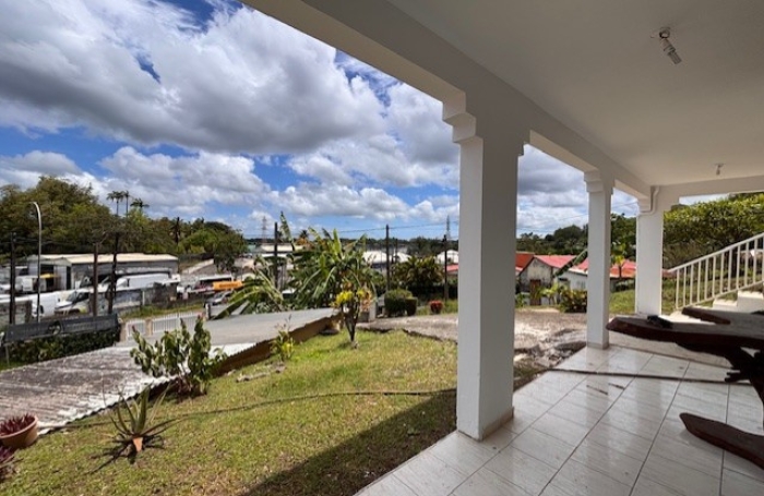 Location Maison 97139