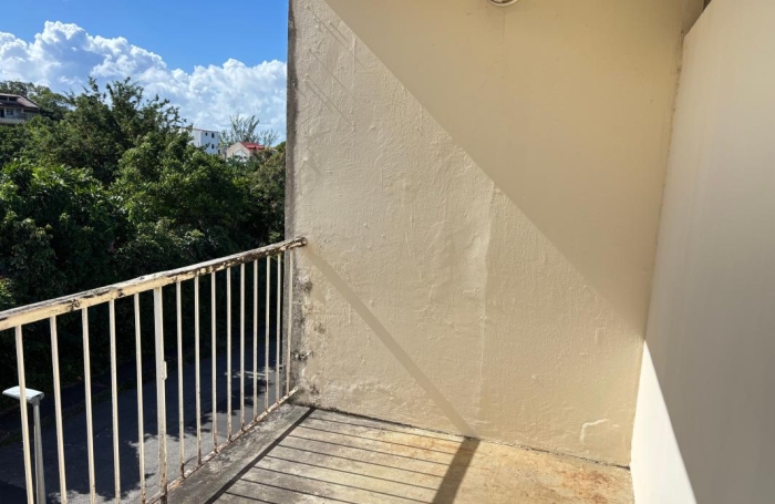 Vente Appartement 67.64m&sup2; 4 pièces Basse-Terre
