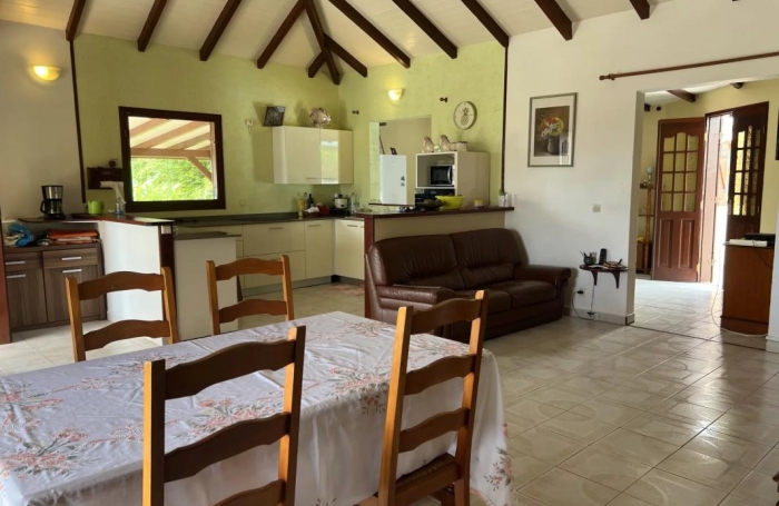 Vente Maison 110m&sup2; 5 pièces Capesterre Belle Eau