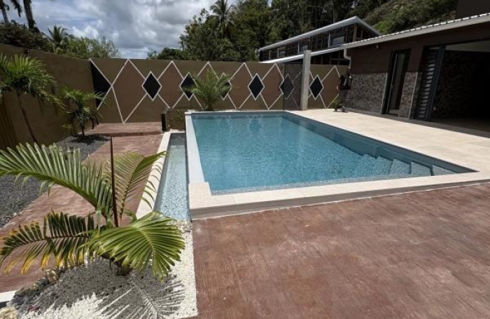 Location Maison 154m&sup2; 4 pièces Les Abymes
