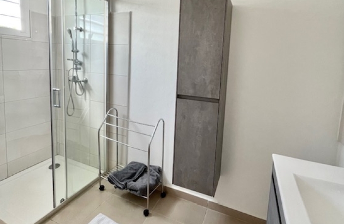 LOCATION T3 MEUBL&Eacute; PETIT BOURG LOYER TOUTES CHARGES INCLUSES