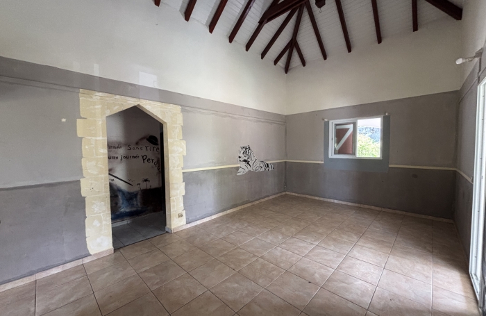 A VENDRE  Maison F3 + studio   Les Mangles, Petit-Canal