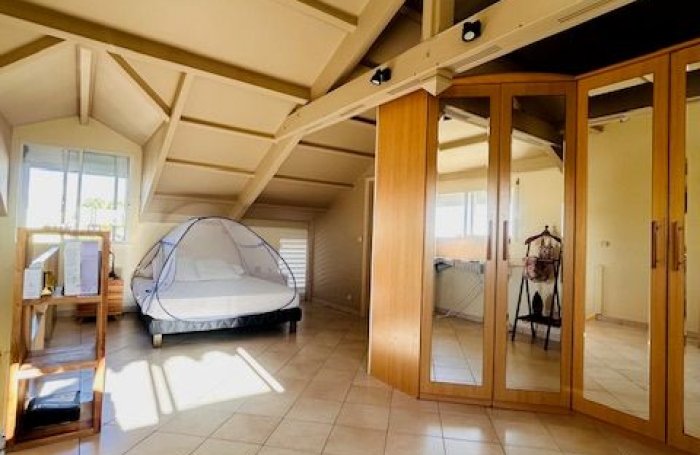 Location Appartement 67.23m&sup2; 1 pièce Baie Mahault