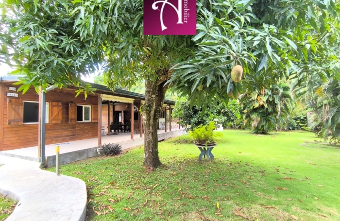 LOCATION MAISON MEUBL&Eacute;E AVEC PISCINE PETIT BOURG