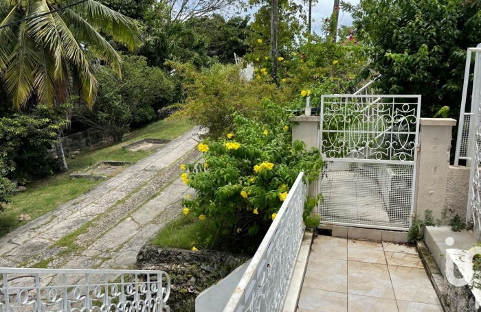 Vente Maison 431m&sup2; 13 pièces Les Abymes