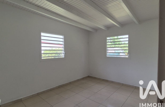 Vente Divers 110m&sup2; 5 pièces Saint Fran&ccedil;ois