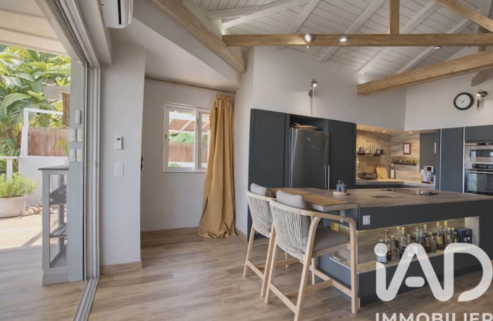 Vente Maison 188m&sup2; 8 pièces Vieux Habitants