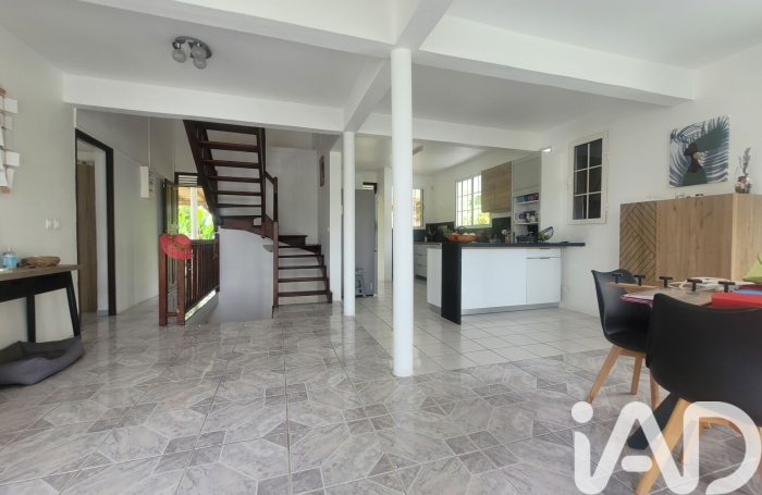 Vente Maison 120m&sup2; 6 pièces Goyave
