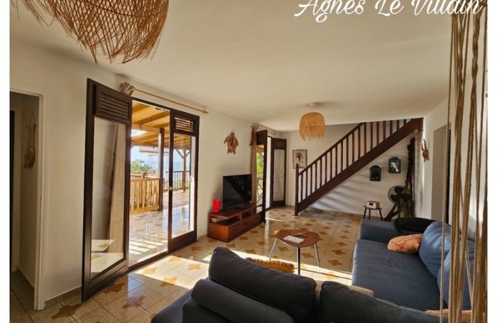 Vente Maison 107m&sup2; 5 pièces Bouillante