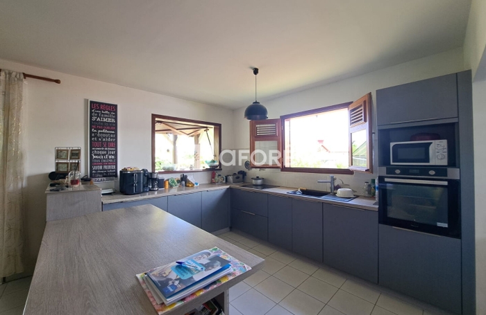 Vente Maison 90m&sup2; 4 pi&egrave;ces Lamentin