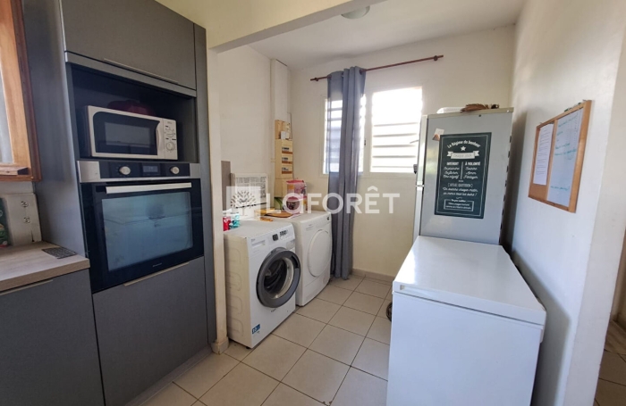 Vente Maison 90m&sup2; 4 pi&egrave;ces Lamentin