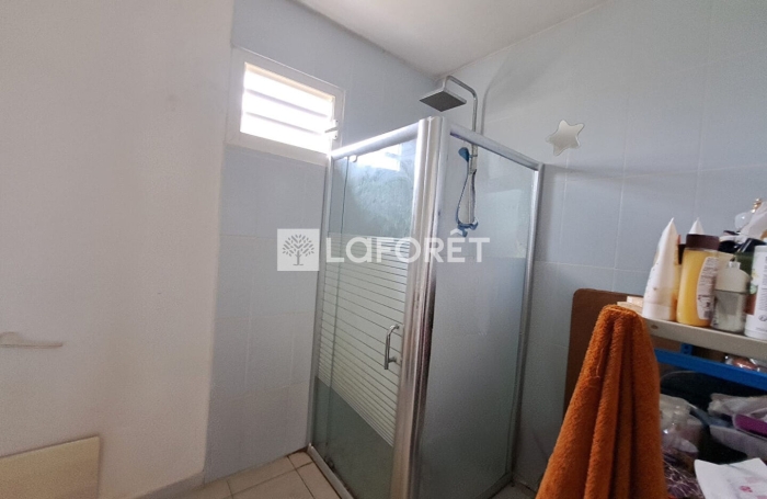Vente Maison 90m&sup2; 4 pi&egrave;ces Lamentin