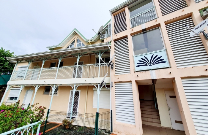 Bel Appartement T2 &agrave; Bas du Fort