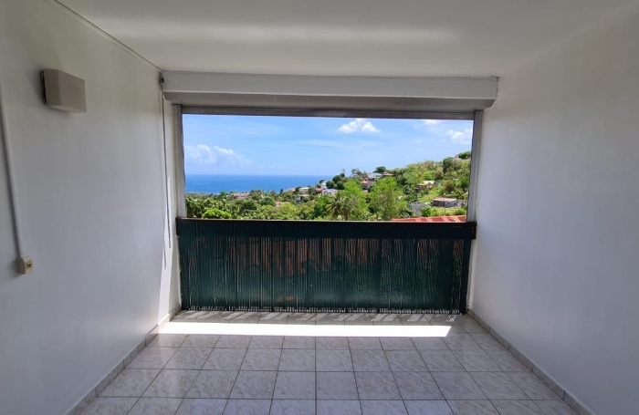 Vente Appartement 63m&sup2; 4 pièces Saint Claude