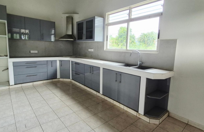 Location Maison 132.2m&sup2; 4 pièces Lamentin