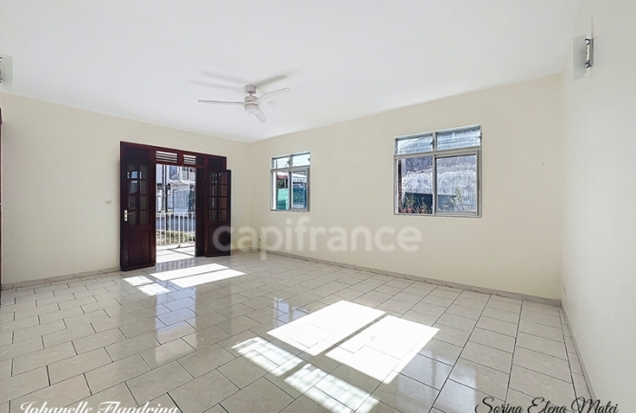 Location Maison 105m&sup2; 4 pièces Gosier