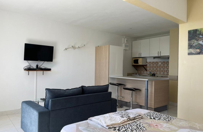 Location Appartement 29.61m&sup2; 1 pièce Gosier