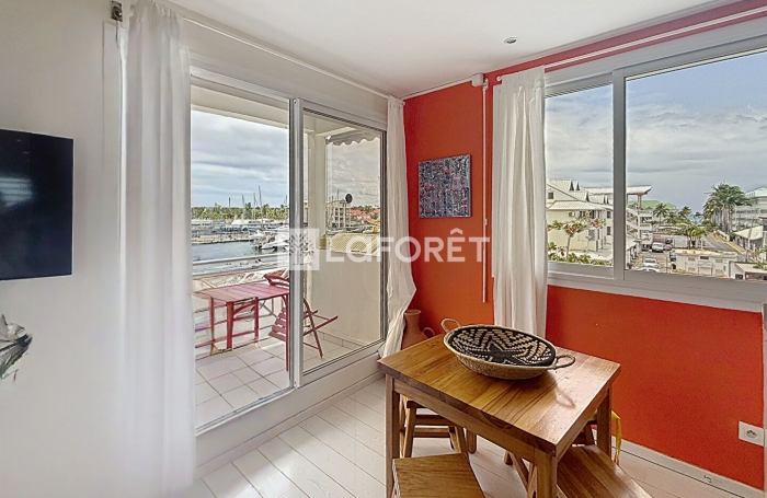 Vente Appartement 67.16m&sup2; 3 pi&egrave;ces Saint Fran&ccedil;ois