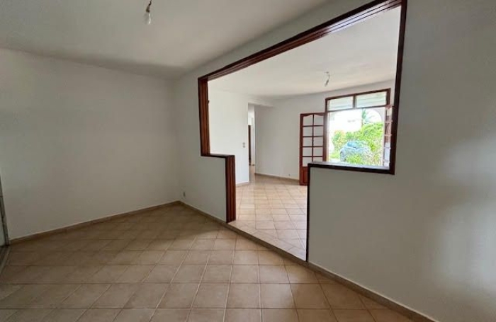 Location Maison 100m&sup2; 4 pièces Saint Fran&ccedil;ois