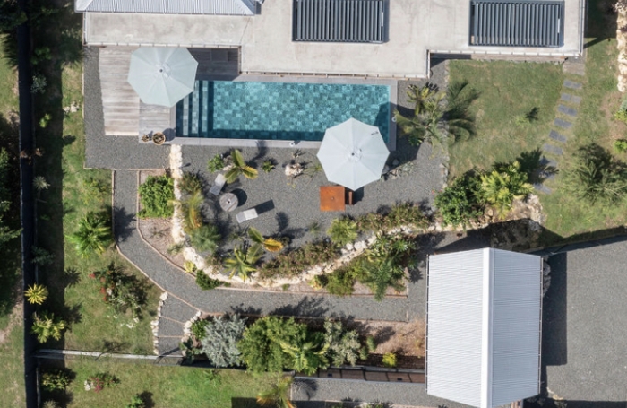 Villa moderne avec piscine   56 m2   Id&eacute;ale investissement ou pied-&agrave;-terre