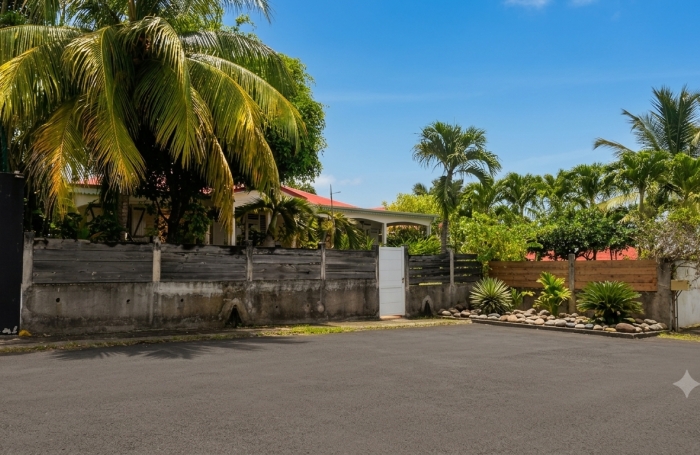 Vente Maison 115m&sup2; 4 pi&egrave;ces Capesterre Belle Eau