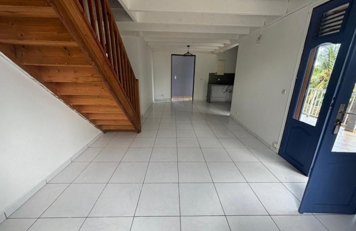 Location Maison 74m&sup2; 4 pièces Sainte Anne