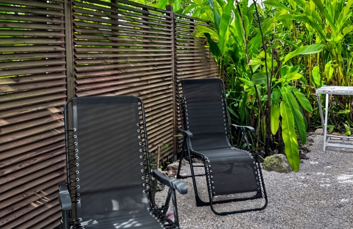 T2 ind&eacute;pendant avec terrasse   Secteur de la Toubana &agrave; 2 pas de la plage