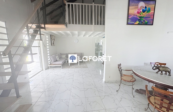 Location Maison 90m&sup2; 4 pi&egrave;ces Lamentin