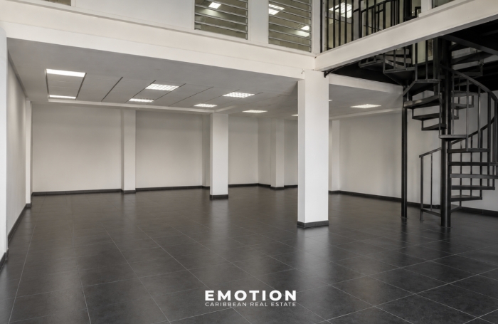 Local commercial 170 m2   Moudong Jarry BAIE-MAHAULT