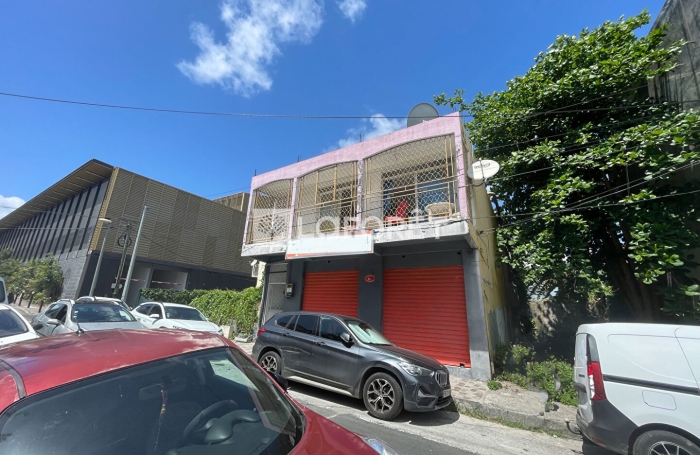 Vente Immeuble 180m&sup2; 4 pi&egrave;ces Pointe-&agrave;-Pitre
