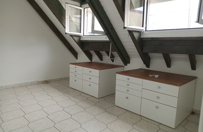Appartement T3 Duplex (65m2) - Rue Jeanne D'Arc 97160 MOULE