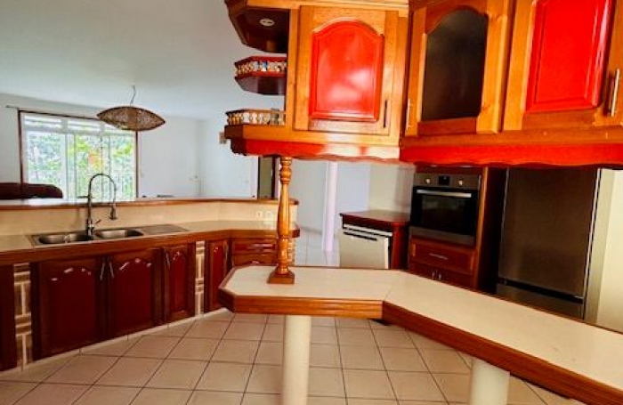 Location Appartement 111m&sup2; 4 pièces Baie Mahault