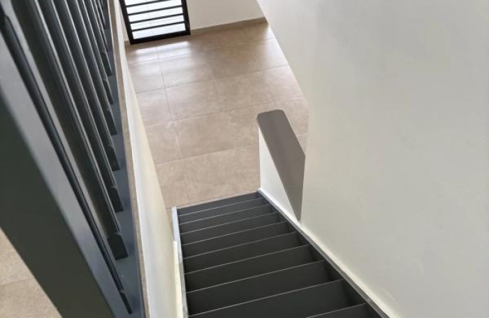 Location Maison 95.62m&sup2; 4 pièces Gosier