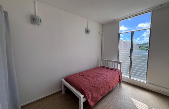 Lumineux appartement meubl&eacute; en colocation - LONGFORT IMMOBILIER