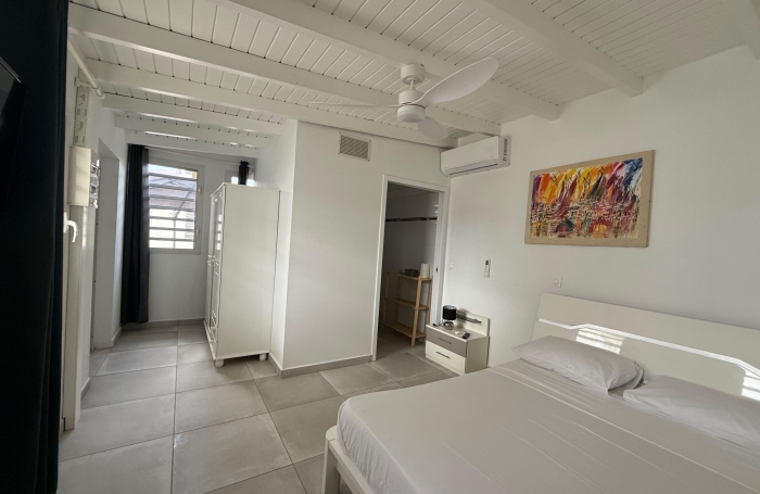 SUPERBE MAISON A LOUER A BAIE-MAHAULT