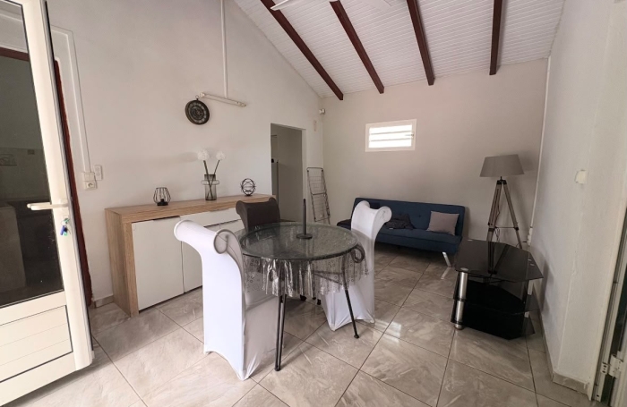 Location Appartement 97122