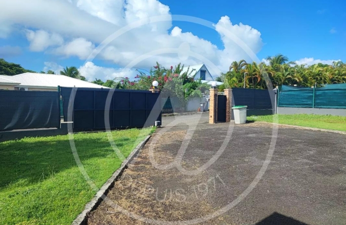 Location Maison 96.27m&sup2; 4 pièces Baie Mahault