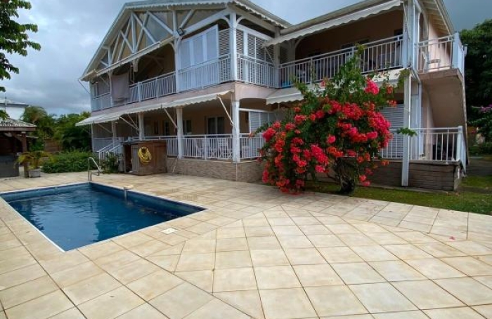 Vente Immeuble 97115