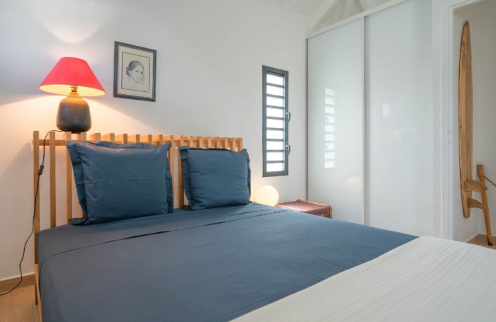 VILLA D'ARCHITECTE   PORT-LOUIS | 94 m2 | PISCINE | MEUBL&Eacute;E