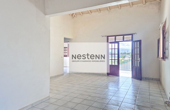 Vente Maison 160m&sup2; 8 pi&egrave;ces Lamentin