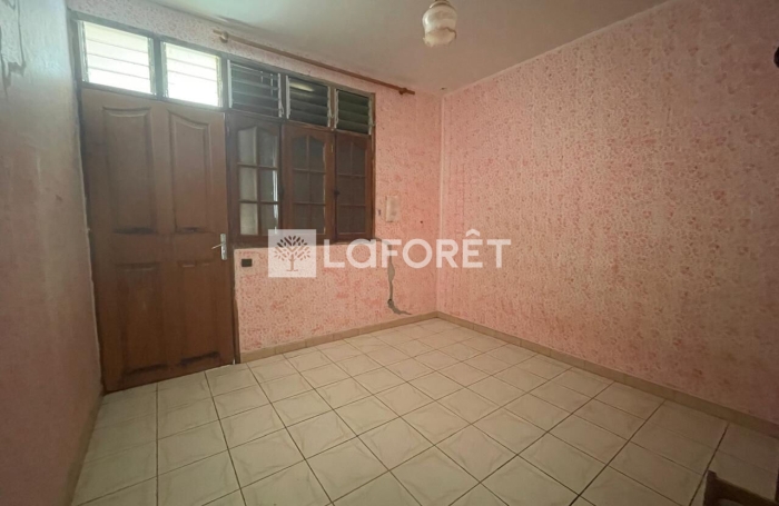 Vente Maison 417m&sup2; 16 pi&egrave;ces Anse-Bertrand