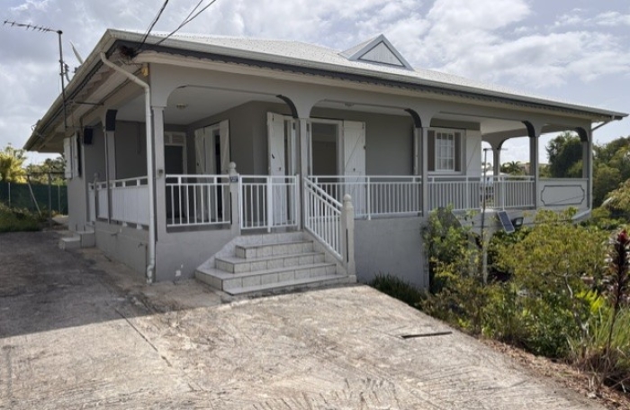 Location Maison 97190