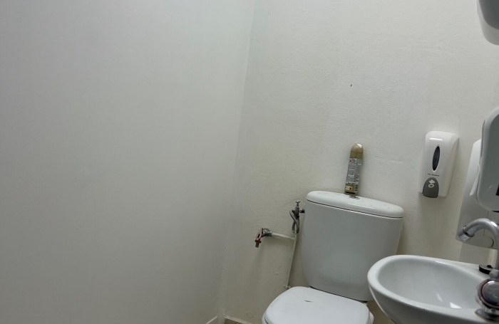 Vente Local commercial 45m&sup2; Baie Mahault