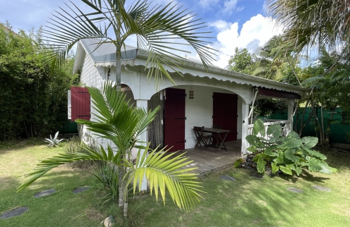 LOCATION VILLA F6 MEUBLEE avec Piscine, garage et bungalow F2 (entr jardin et piscine inclus)