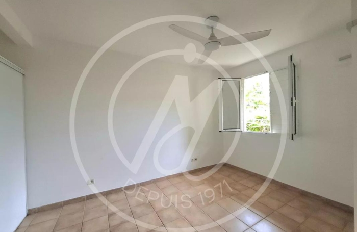 Vente Appartement 70.32m&sup2; 3 pièces Baie Mahault
